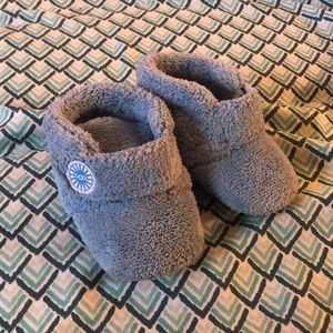 Baby uggs booties